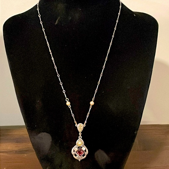 Top Shelf Jewelry faux pearl, and rhinestone pendant on silver tone link chain - Picture 2 of 6